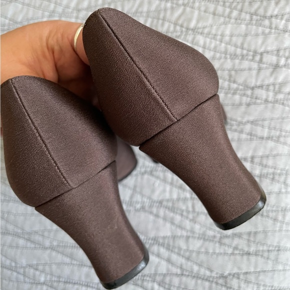 Stuart Weitzman Brown Satin SquareToe Pumps Size 10 - Picture 9 of 11